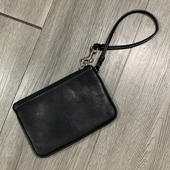 Coach Legacy Black Leather Wristlet Signature C Lining 6” X 4” - Picture 4 of 8